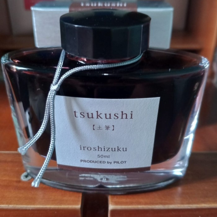 

PILOT IROSHIZUKU INK 50 ML /TINTA IROSHIZUKU INK FOUNTAIN PEN - YAMA-GURI