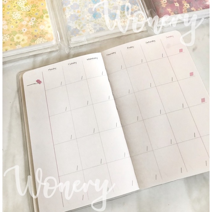 

Buku planner weekly, monthly, notes, bookmark complete package
