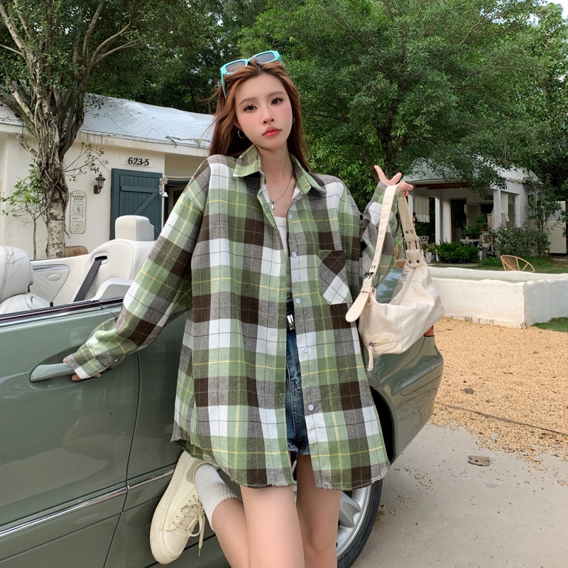 Kemeja kotak-kotak atasan kemeja longgar kasual retro gaya Korea wanita