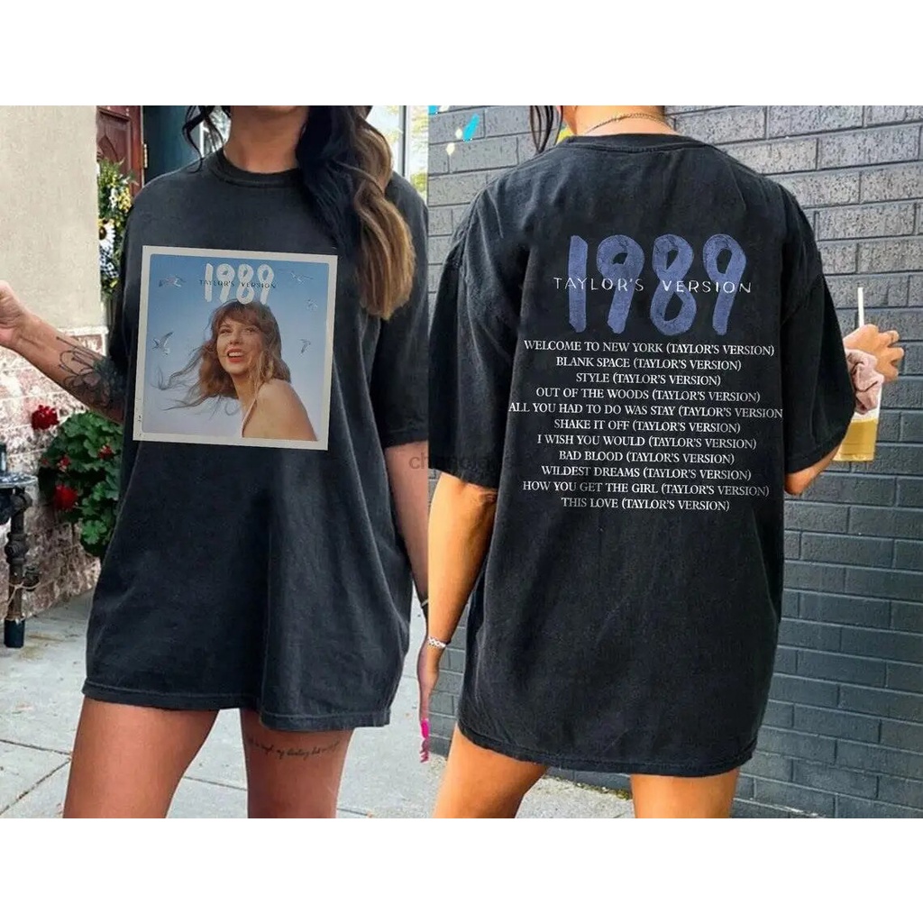 . Kaus Vintage versi Taylor Album 1989 kemeja terinspirasi Swift Taylor The Eras Tour Album 1989 kem