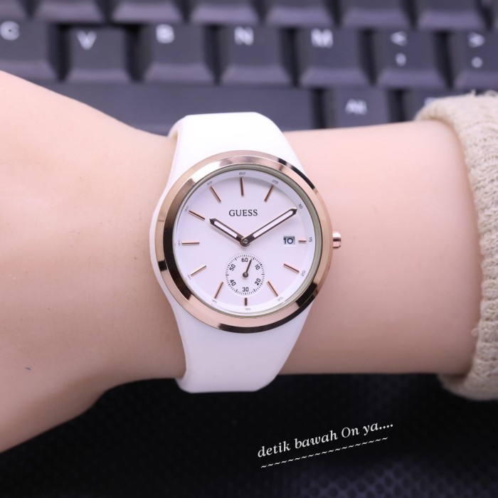 New Watch/ Jam tangan wanita guess rubber - Putih
