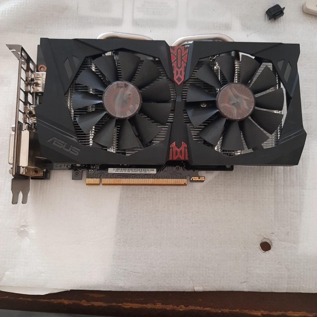 ASUS Radeon R7 370 R7370 4GB GDDR5 Minus