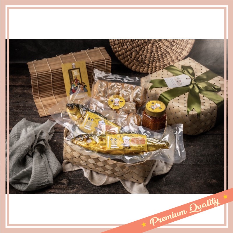 

Hampers Natal Unik Lucu Murah Kado Merry Christmas Tahun Baru / Hampers Idul Fitri