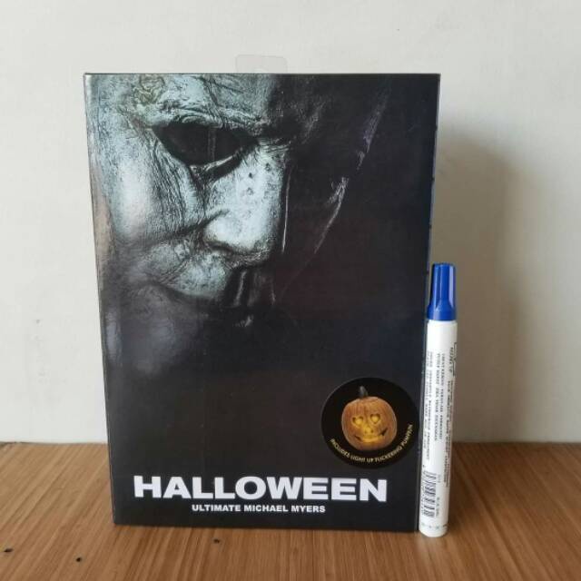 mainan action figure
Neca halloween
michael myers neca
halloween