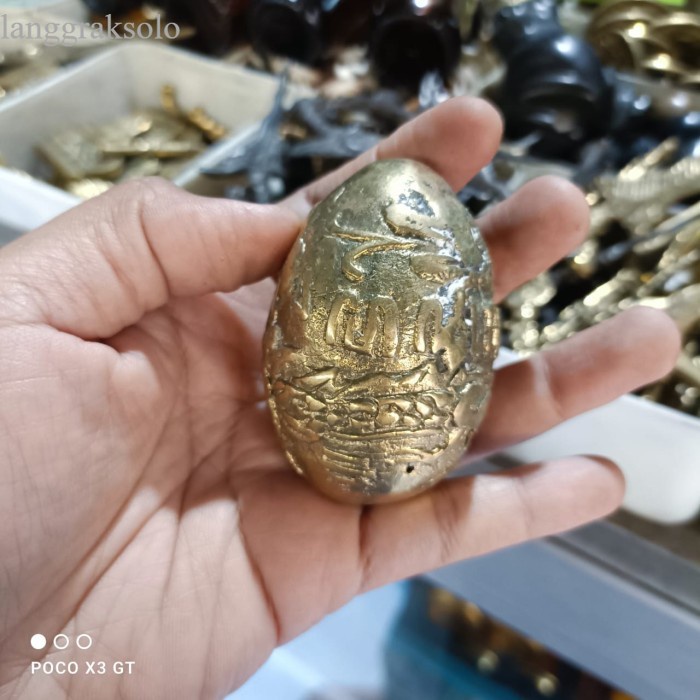 

telur naga full kuningan relief naga bkn megantoro sengkelat kamarogan antik