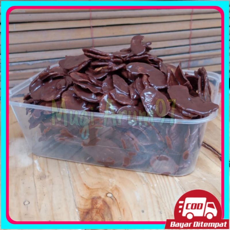 

KERIPIK PISANG COKLAT LUMER / KERIPIK PISANG LUMER 1 KG