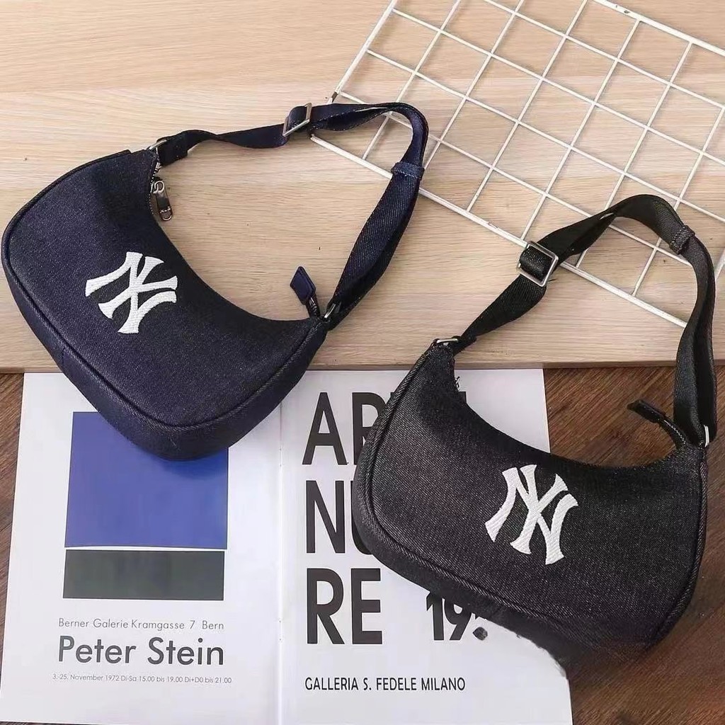 South Korea New MLB Underarm Bag New York Yankees Hand Holding Clutch Shoulder Bag Men's and Women's