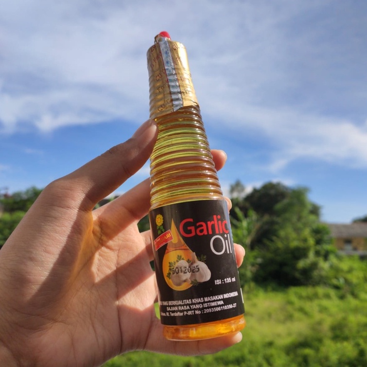 

Garlic Oil Cap Matahari 135ml / minyak bawang putih halal tanpa msg