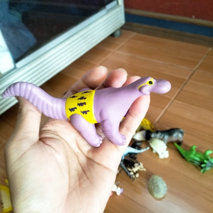 Vintage Texas Chicken Figure - Dino Ungu - Food Toys