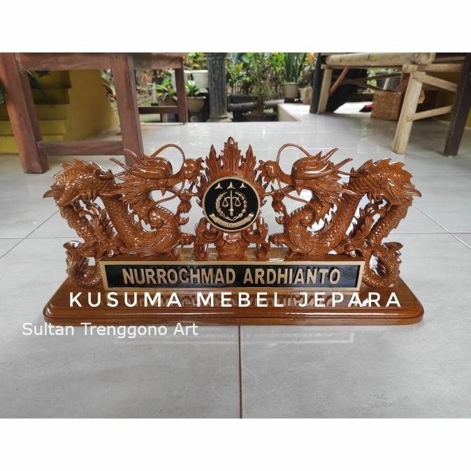 

PROMO TERBATAS!!! Papan Nama Meja Kantor Ukir Naga Kayu kayu keras Grade A Termurah