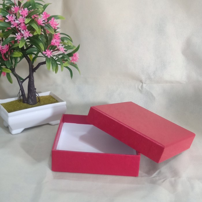 

TERLARIS!!! kotak kado gift box box hampers - Merah