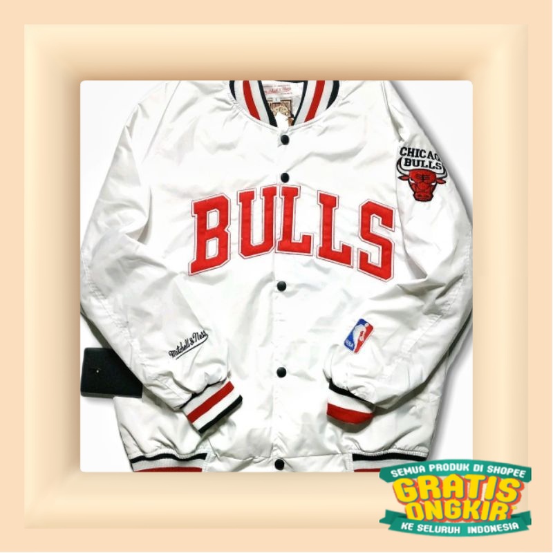 bomber varsity lakers bulls celtics/ Black tosca 2 3 warna