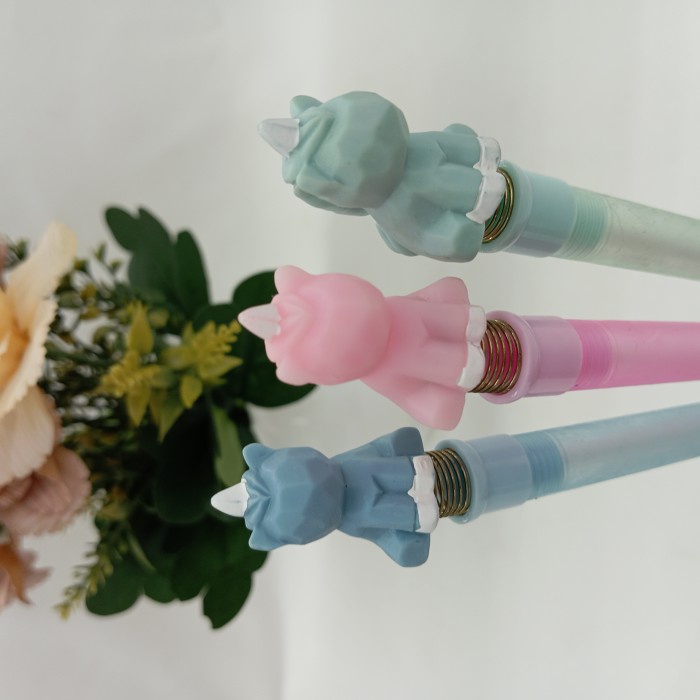 

Light Rod Vibrato Gel Pen/Pulpen Gel Spring/Pen Gel Karakter Unik Lucu - Unicron