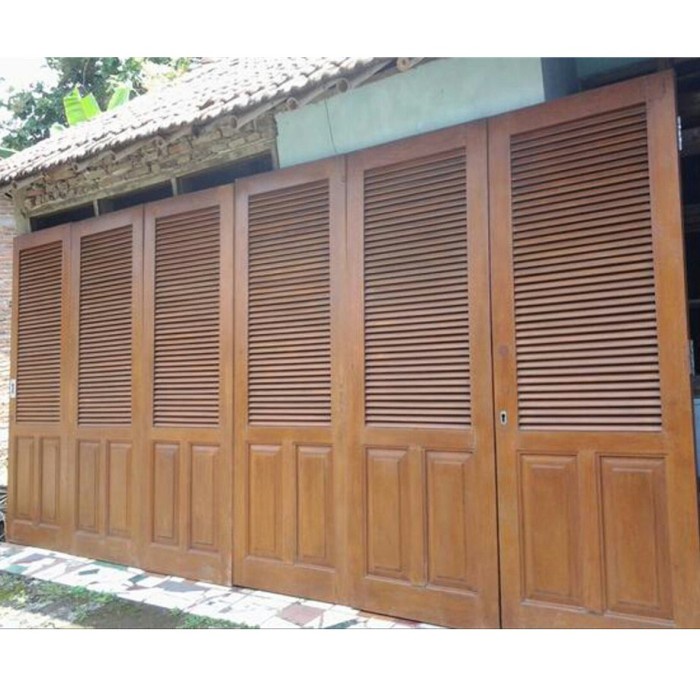 Pintu Garasi Krepyak Klasik Minimalis Daun Pintu Garasi Kayu KAMPER