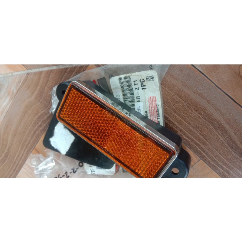 mika lensa depan kiri ori mata kucing reflektor reflecktor Yamaha rxs yt 115 rxr rxspesial rxspecial