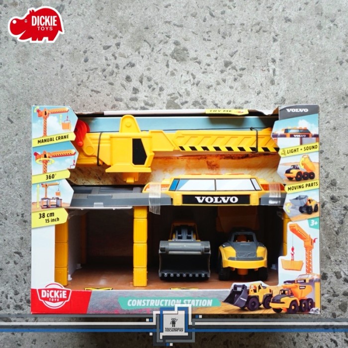 Dickie Toys VOLVO Contruction Station with Crane, Trucks, Light Sound