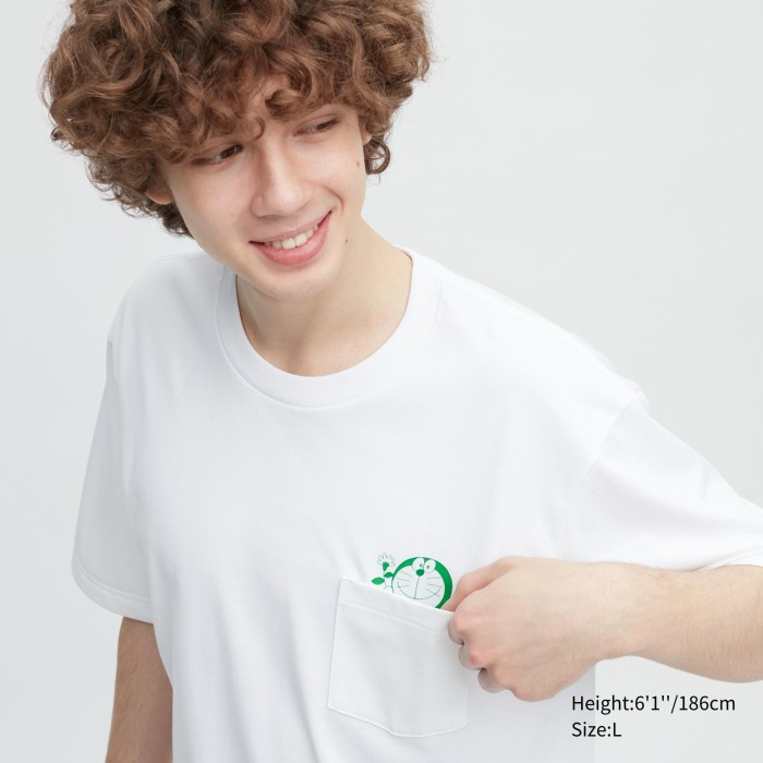 UNIQLO UT Doraemon Lengan Pendek 462179 Uniseks