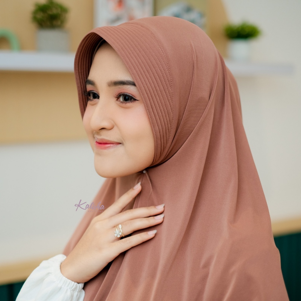 Jilbab Kerudung Hijab Instant Bergo Simple Latifa Jumbo  Pinguin Jersey  OOTD Outfit Fashion Wanita 