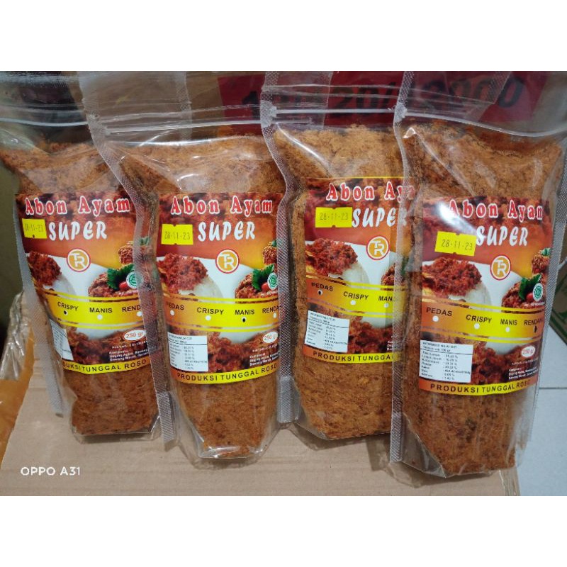 

abon ayam 250 gram ada 4 rasa ya guys:manis, crispy, pedas, rendang.