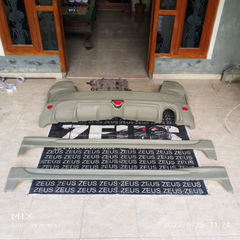 Bodykit Jazz Ge8 Belakang Dan Side Skirt