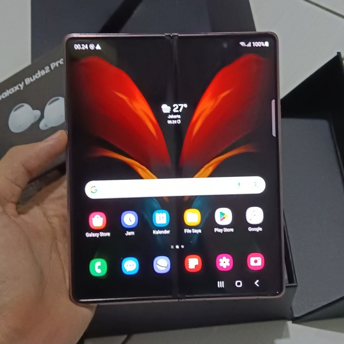 Samsung Galaxy Z Fold 2 12/256 Fullset ex Resmi murah - Normal
