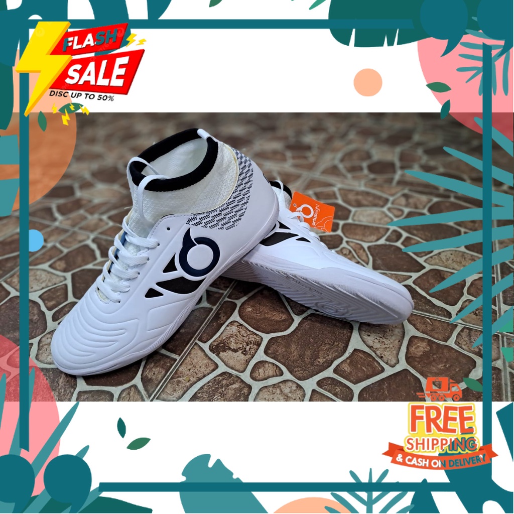 UKURAN SIZE 37 38 39 40 41 42 43 44 45 //Sepatu futsal ortuseight catalyst liberte grade ori spatu f