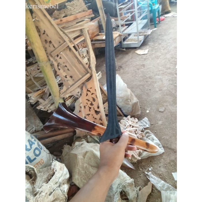 keris pb putran warongko kojongan bkn sabuk inten sengkelat kamarogan  antik