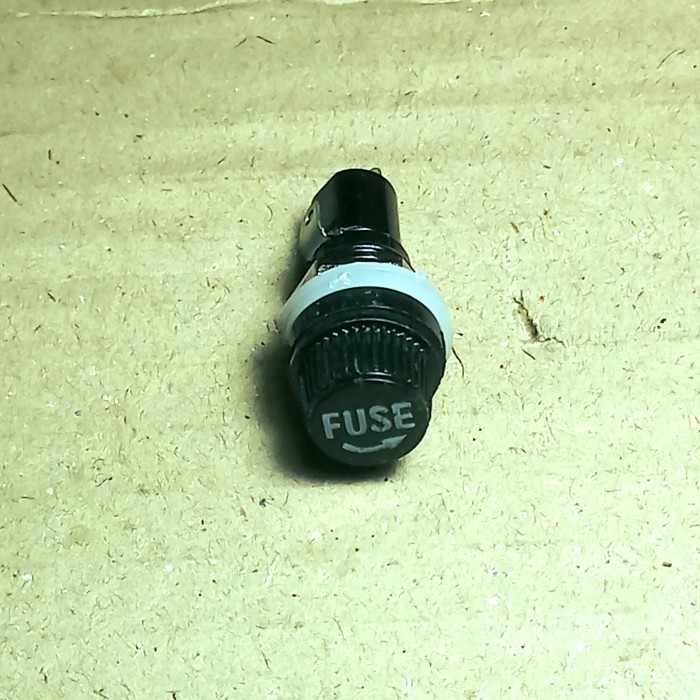 holder fuse rumah sekring kecil tempat tabung kaca sekering mini panel acc power amplifier