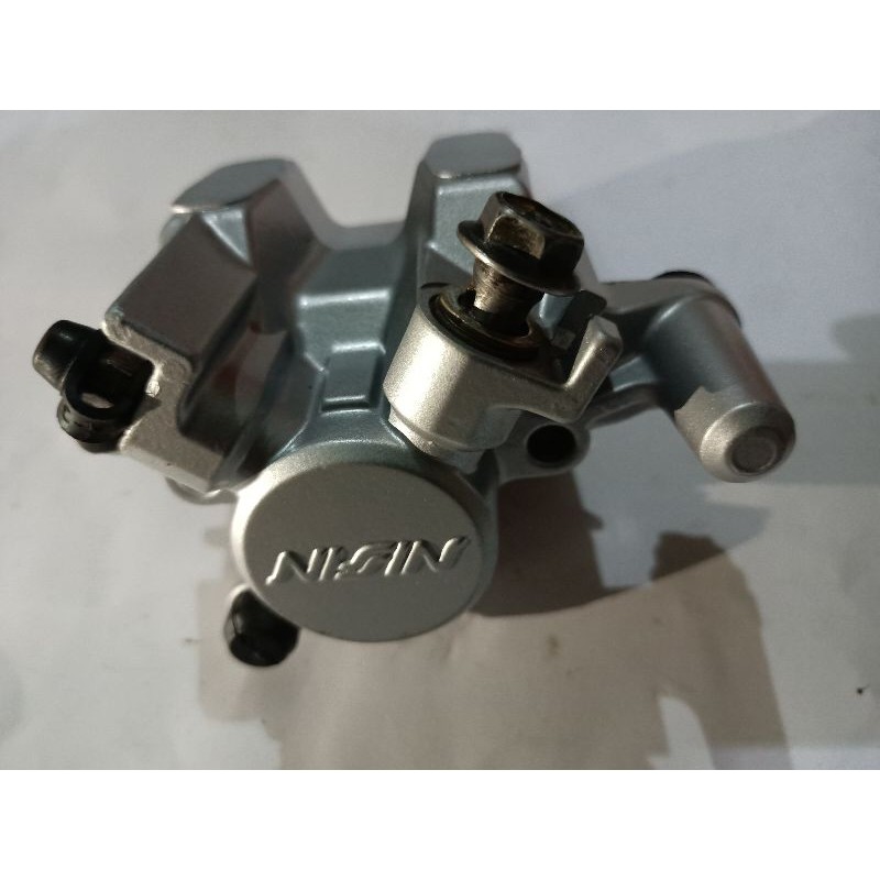 caliper kaliper kepala babi belakang CRF original tampa breket ori copotan