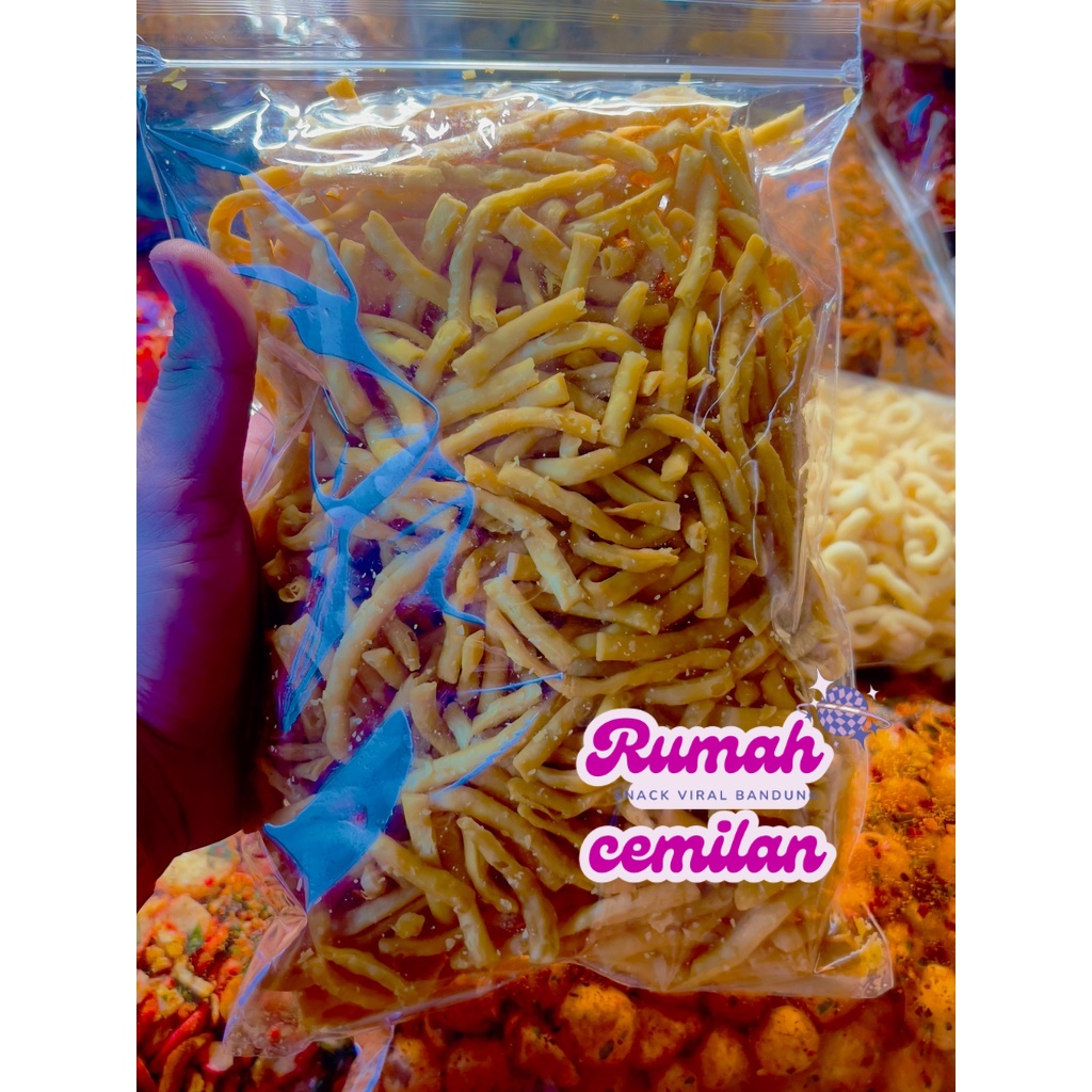 

PANGSIT BAWANG ASIN GURIH TIPIS 250GR / SISTIK BAWANG / KRIPIK BAWANG /KERIPIK BAWANG/ KERIPIK PANGSIT SISTIK/CISTIK/ STIK BAWANG RUMAH CEMILAN