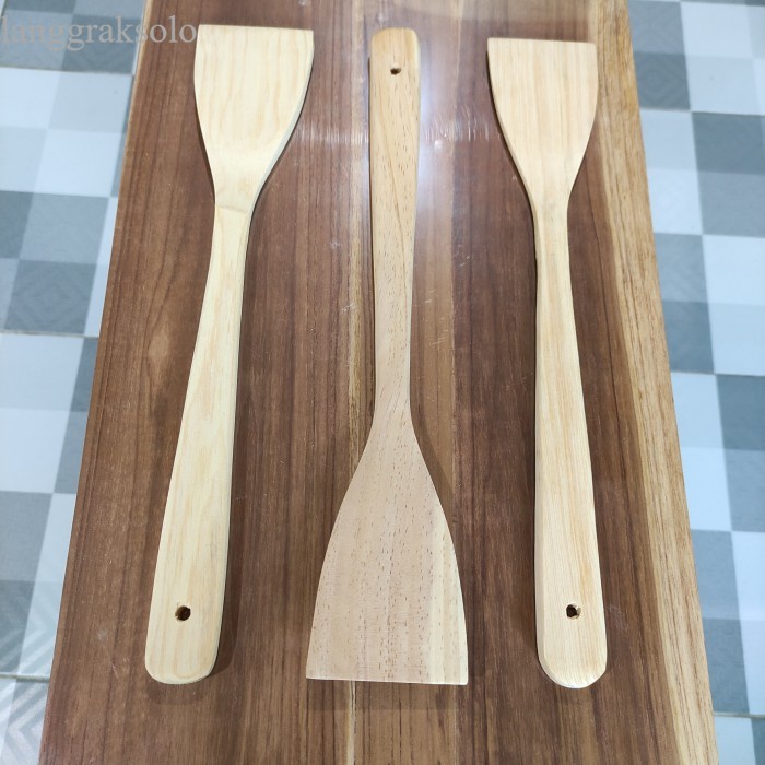 

Sutil Kayu Pinus p35 murah