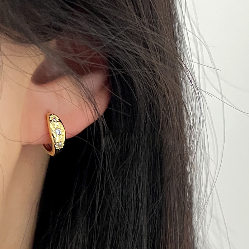 Anting "Night Angel" Luxury Korean Style Earrings with faux Diamond
