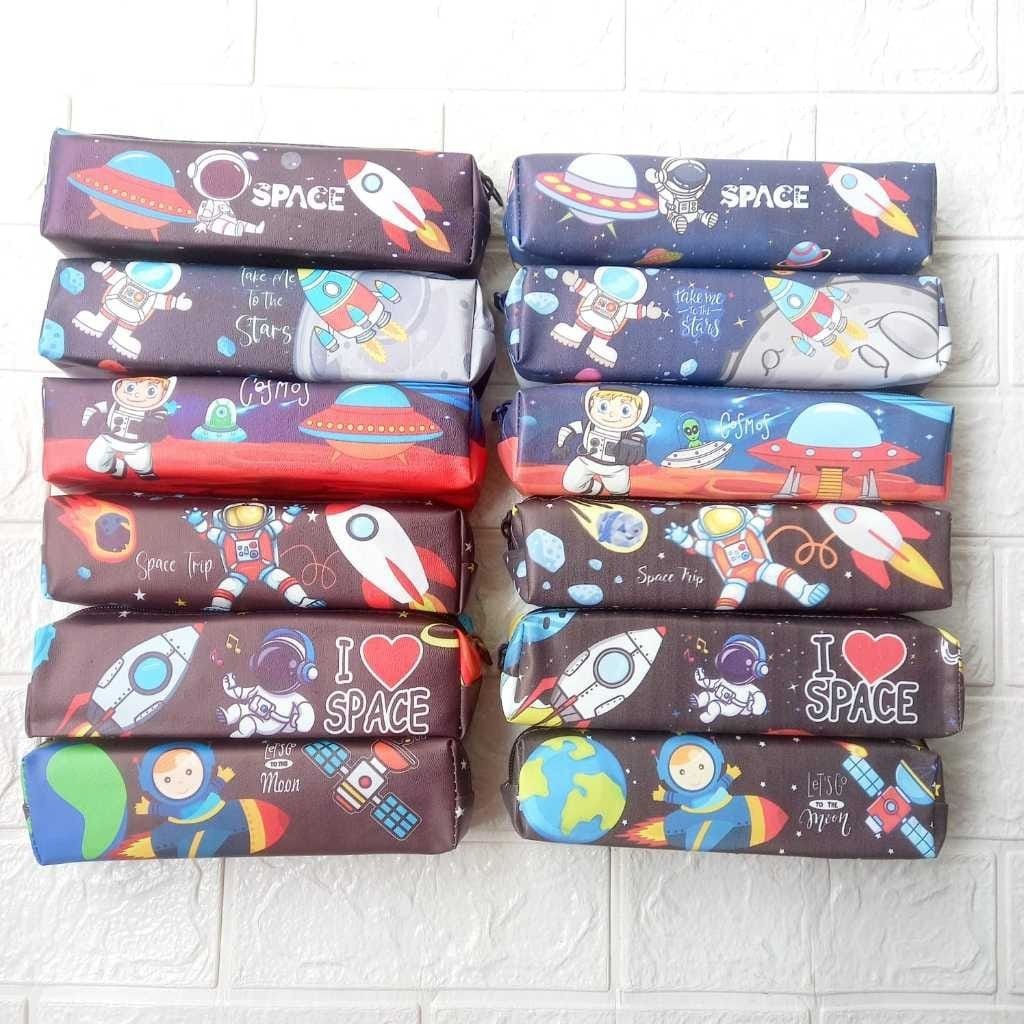 

(TPK) Tempat Pensil Karakter Kotak Pensil Zipper Tepak Mini Astronot