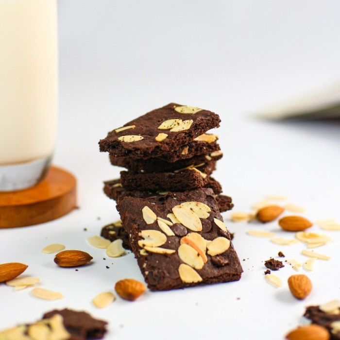 

Vegan Brownie Crisps (75gr) - Gluten Free & Healthy - LUCKYBITE - Choco Almond