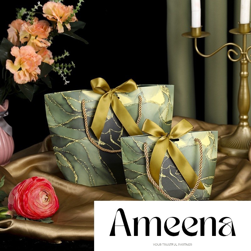 

Paperbag/ Gift Bag souvenir wedding bridesmaid ultah Anniversay Tas Kado birthday Chinese Valentine