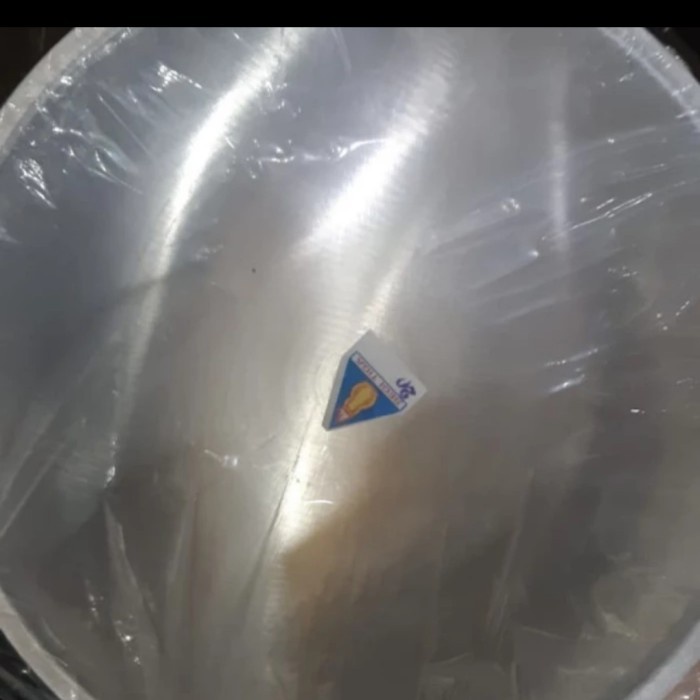 kuali cap segitiga no 20 / wajan no 20 obor / penggorengan no 20