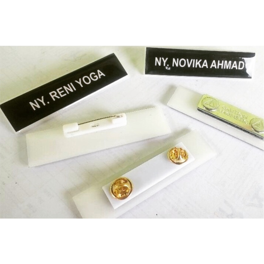 

Nama Dada Resin (PUTIH) 8cm x 2.5cm/Name Tag/Nametag/Papan Nama Dada/Name Tag Akrilik Resin