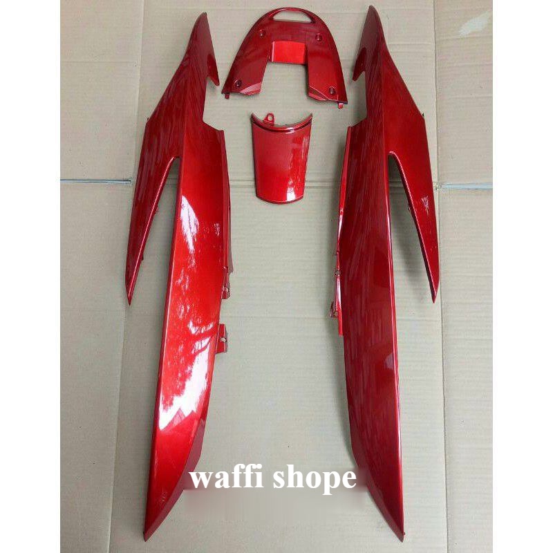 Body belakang vario 110 karbu merah set