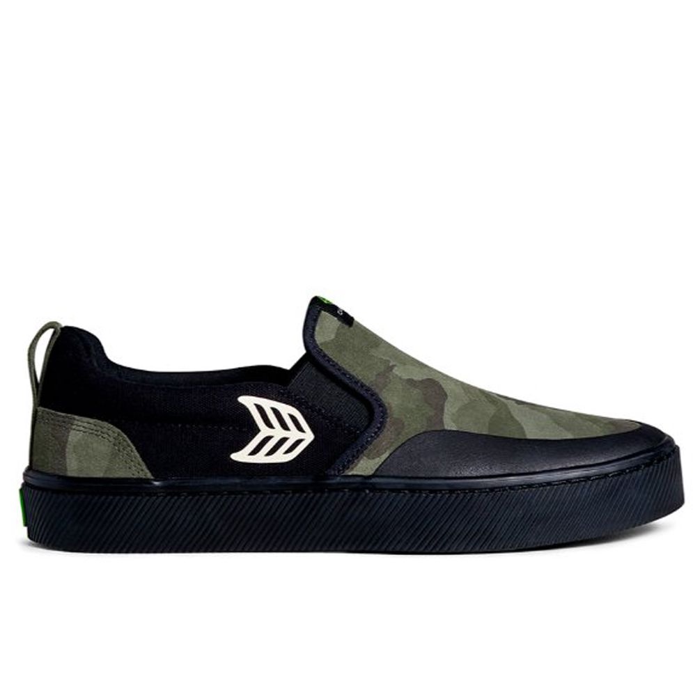 Cariuma Slip On Pro Camo