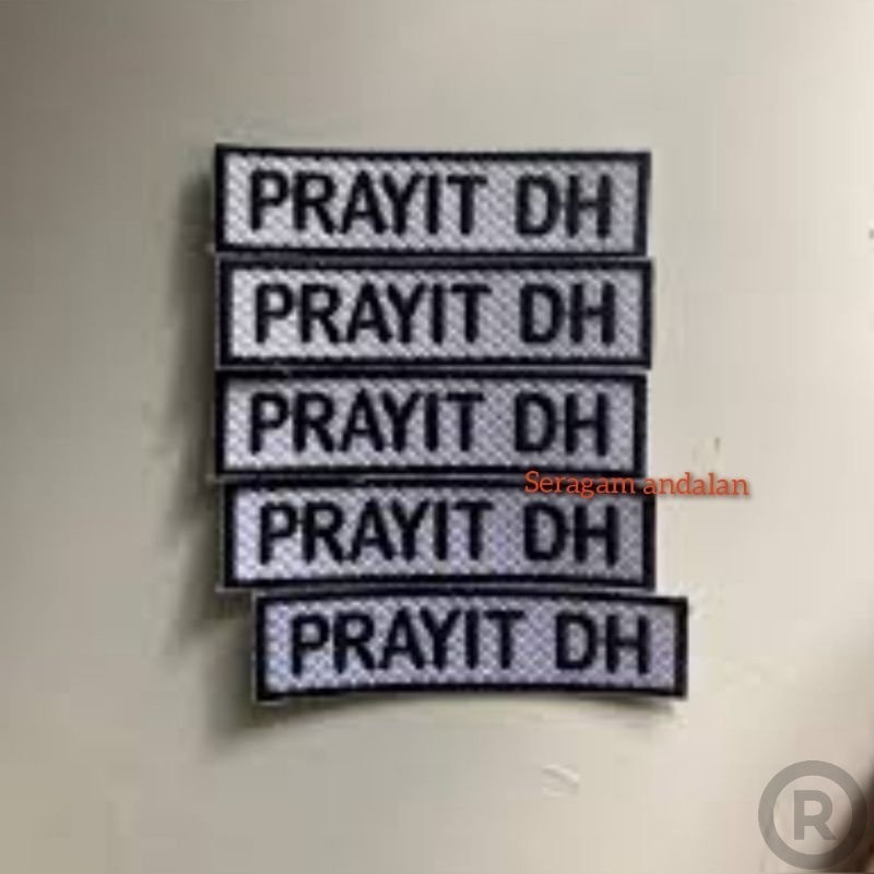 

Bordir Bordir Nama/ Name tag Hitam Putih Bordir Nama Custom