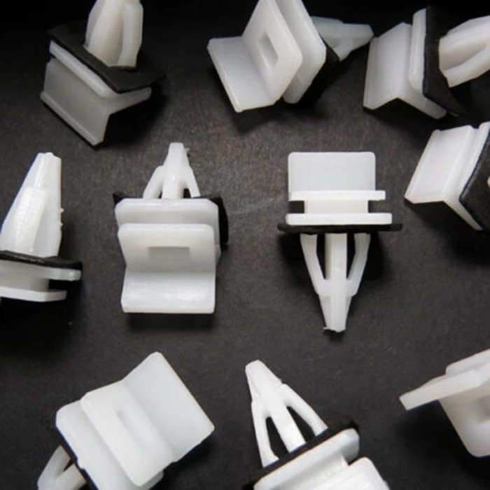 KLIP KANCING SIDE SKIRT TRISPLANG HONDA 91513-SM4-000 -SL14