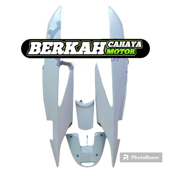 BODY BELAKANG VARIO 110 LAMA KARBU PUTIH