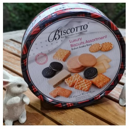 

Biscotto Luxury Biscuit 400gr/Biscuit Lebaran kaleng