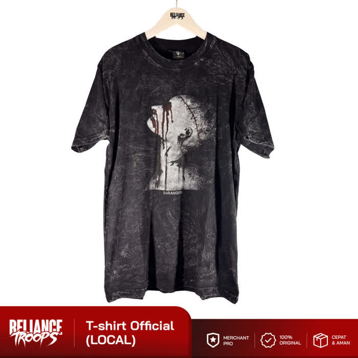 T-shirt Official | Strangers - Self Titled