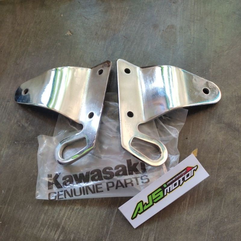 Kupingan ninja SS kupingan lampu ninja breket lampu Ninja ss Ninja R breket Speedometer Ninja Ss Imp