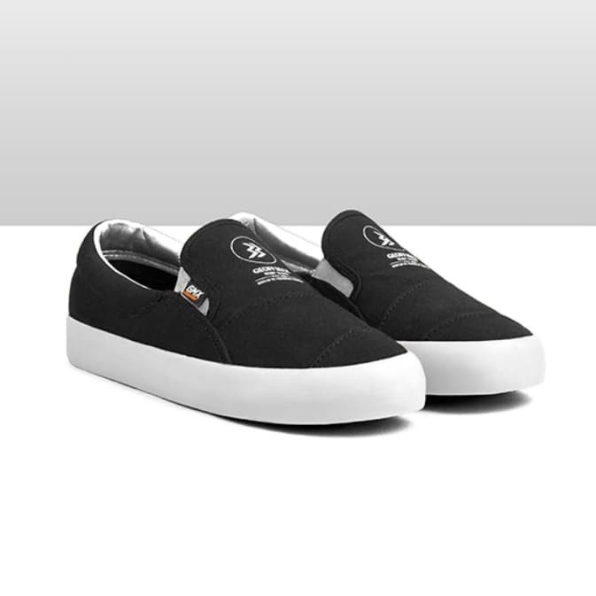 sepatu gmx original merry black white