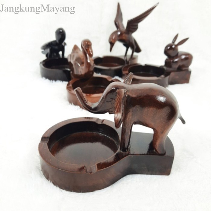 

Asbak Kayu Jati Ukir Pahat Bentuk Gajah Klasik Unik murah