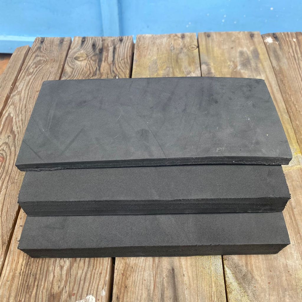 busa tempat kail pancing warna RANDOM,spon kail pancing bantalan kail pancing, busa pancing, bantala