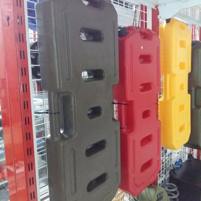 Jerigen Jerrycan Longhaul Fuel Pack 20 Liter Bensin 4x4 Winch Offroad