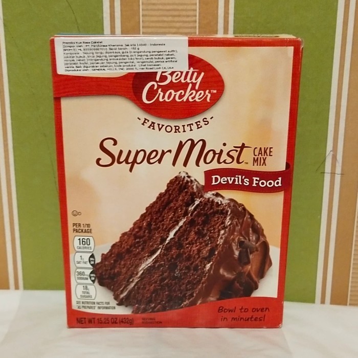 

Betty crockers super moist devils food 432gr baking flour